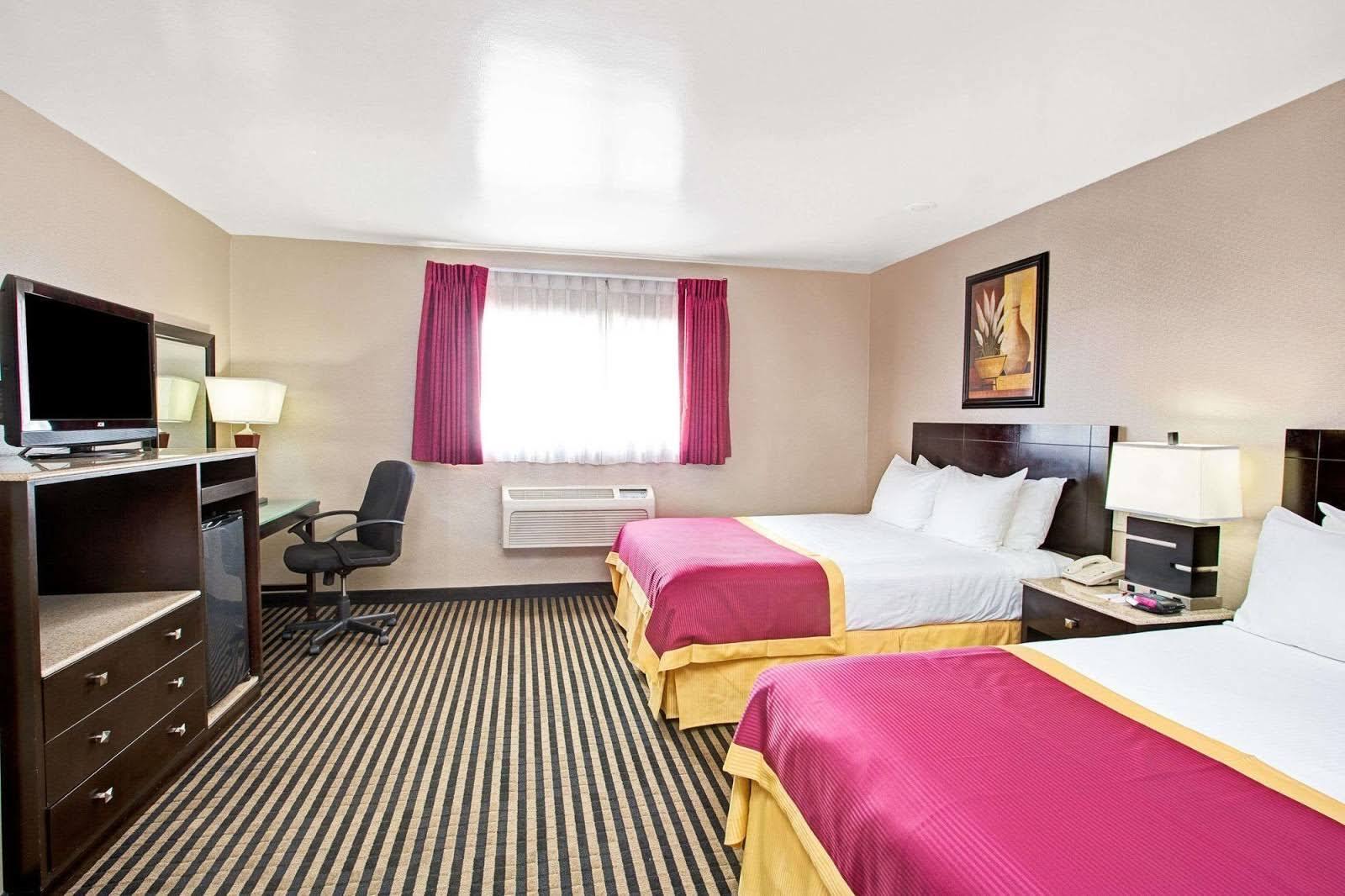 Hotel Ramada By Wyndham Marina Del Rey Zewnętrze zdjęcie